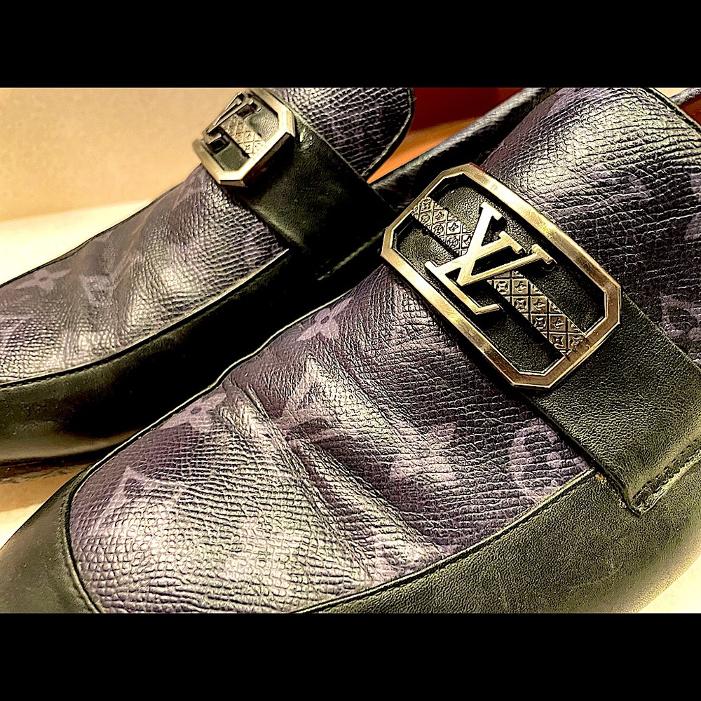 Louis Vitton Authentic Purchased in Paris